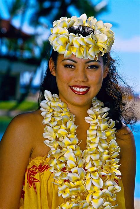 escourt girl oahu|Filipina Women in Honolulu, Hawaii, United States